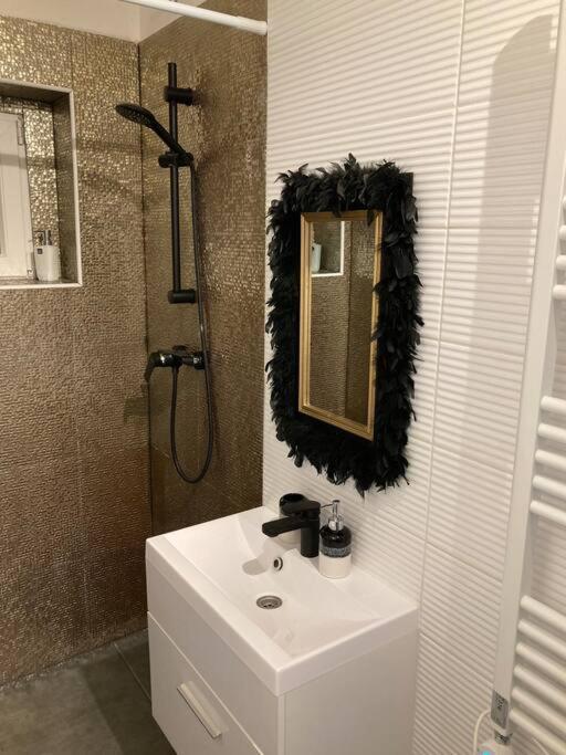 Downtown Island Apartment Budapest Eksteriør bilde